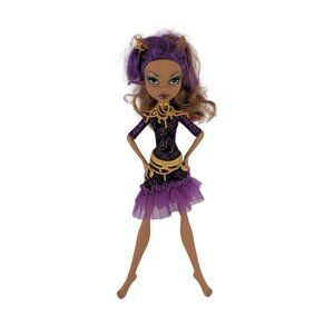 Monster High Frights, Camera, Action! Clawdeen Wolf (2013) #BDF26 Black Carpet